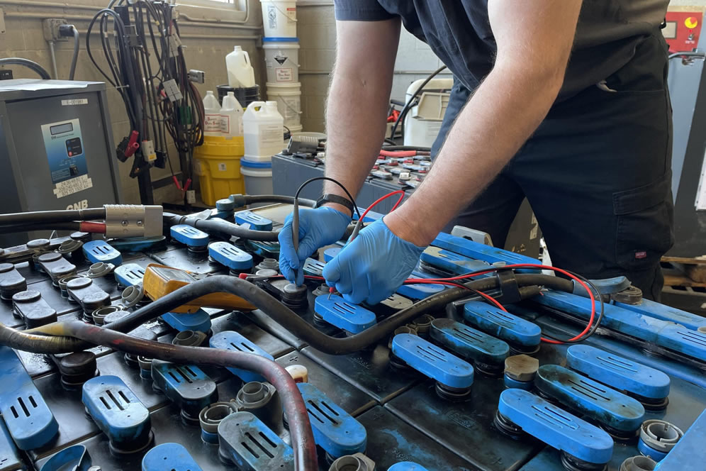 En İyi Forklift Aküsü Markaları